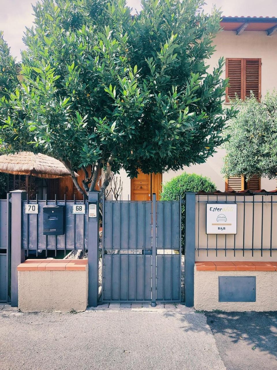 קרמיניאנו B&B Esterofili מראה חיצוני תמונה